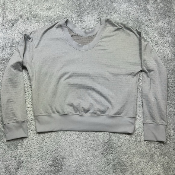 Nike Women's Tech Crew Crop Sweater Sweatshirt Size Small Gray Swoosh Logo - Picture 1 of 12